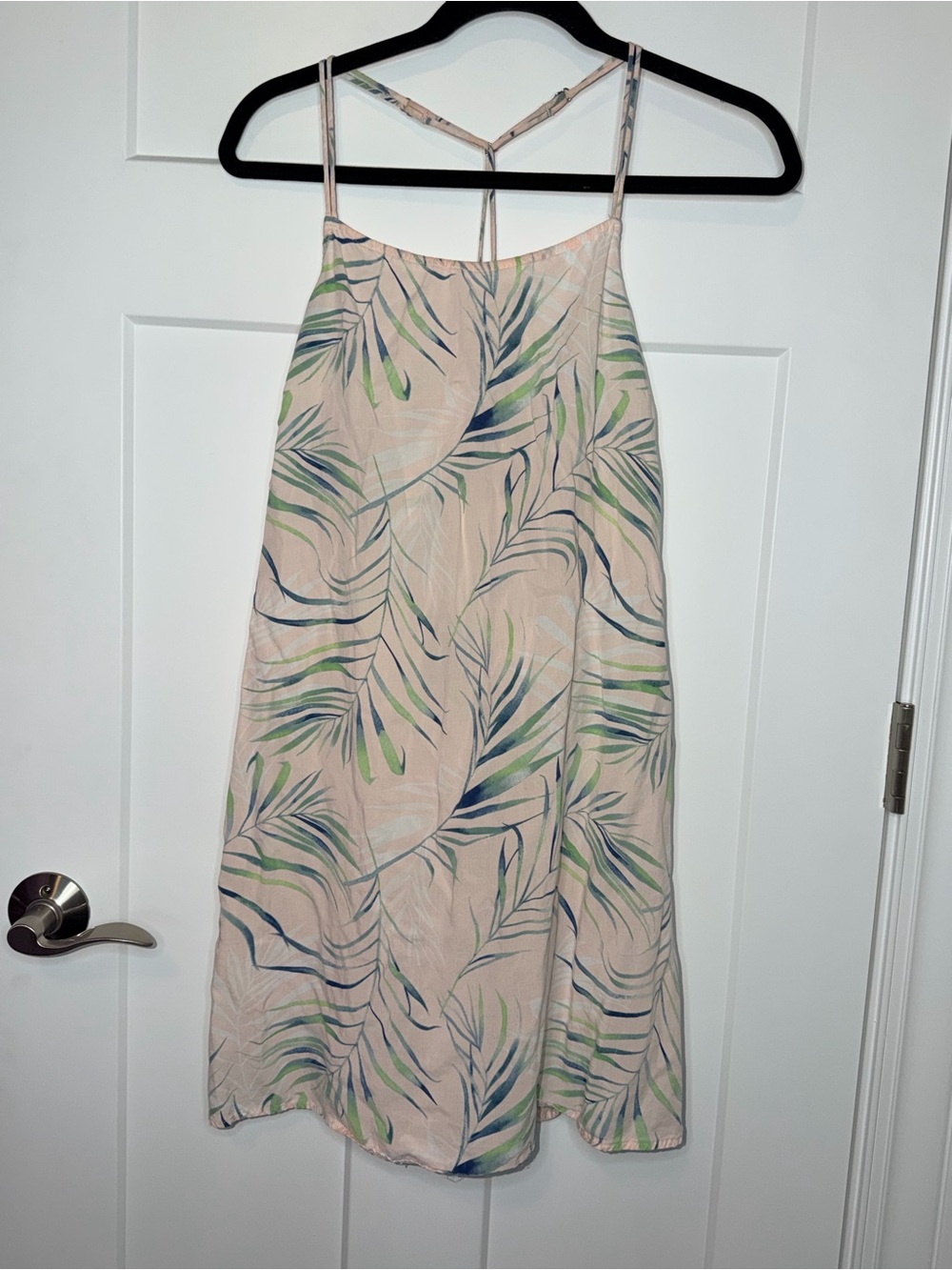 Stars Above Pastel Pink Leaf Print Nightgown